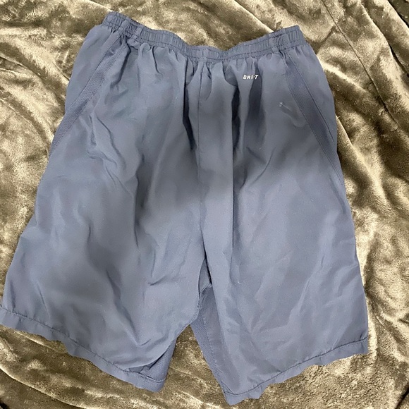 Nike Dri-Fit Running Short - Picture 2 of 2